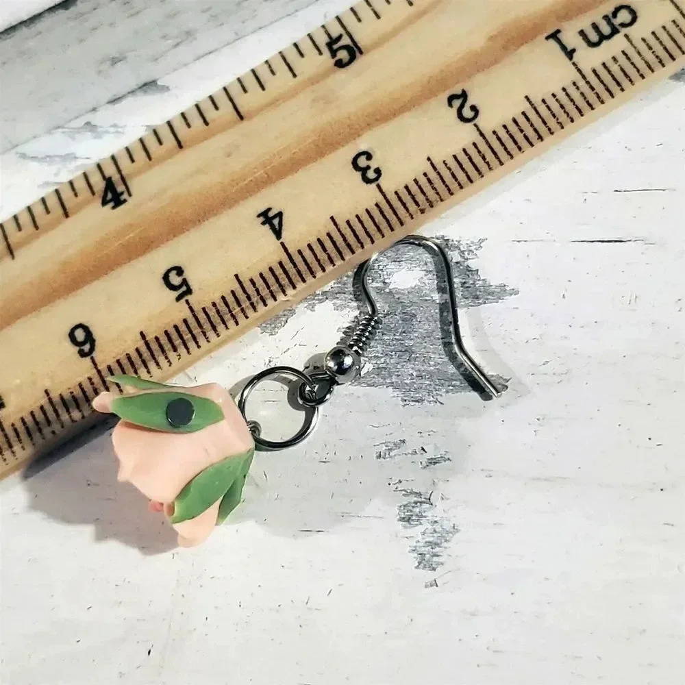 Handcrafted Fimo Polymer Clay Pink Rose Flower Bead Dangle Earrings - Picture 5 of 6